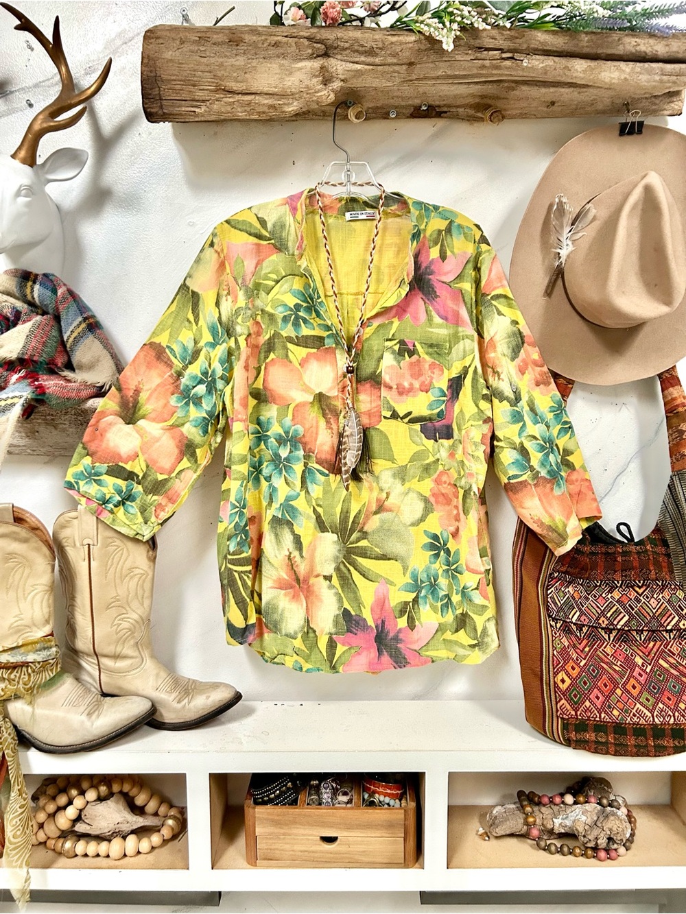 Made in ITALY Floral mustard botanical floral blouse resort vacay beach vibe